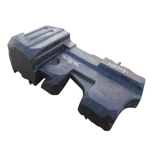 423806 | Fuel Tank | John Deere 330G 331G 332G 333G |  | AT438591 | AT546129