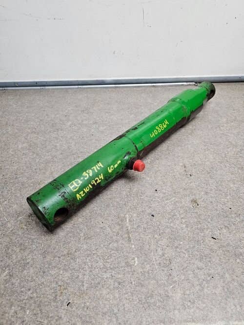 408864 | Lift Cylinder 60MM | John Deere 7180 7200 7250 7280 7300 7350 7380 7400 7450 7480 7500 7550 7580 7700 7750 7780 7800 7850 7950 7980 |  |  AZ101924 | AZ63878