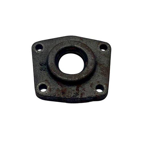 409522 | Transmission Cover | John Deere 850 850 950 950 |  | CH10897