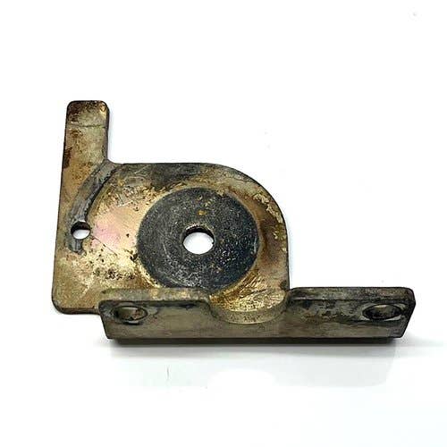 409665 | Throttle Bracket | John Deere 850 850 950 950 |  | CH11907