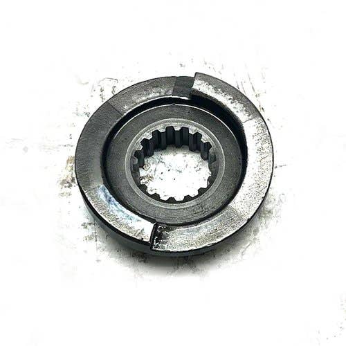 448234 | Half Clutch | John Deere 850 850 950 950 |  | CH11933