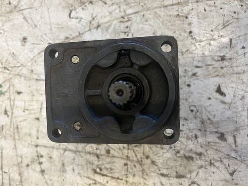448707 | Hydraulic Pump | John Deere 1250 1450 1650 |  |  CH16636