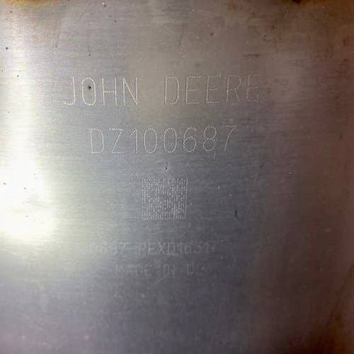 402822 | Diesel Oxidation Catalyst | John Deere 8245R 8270R 8285R 8320R 8345R 8370R 8400R |  | DZ100690 | DZ100687