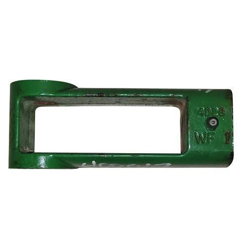 400017 | Pickup Arm Support | John Deere 600 600 615F 618F 618R 620R 622F 622R 625R 630 630F 630R 635F |  | H177586