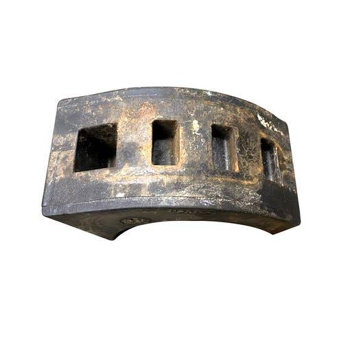 408822 | Feeder House Pivot Retainer Bushing | John Deere S670 |  | H201727