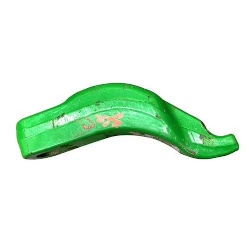 408821 | Feeder House Pivot Retainer | John Deere S690 |  | HXE83078