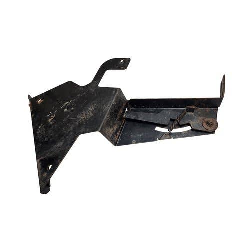 409721 | Pedal Lockout Plate | John Deere 317 320 |  | KV18220