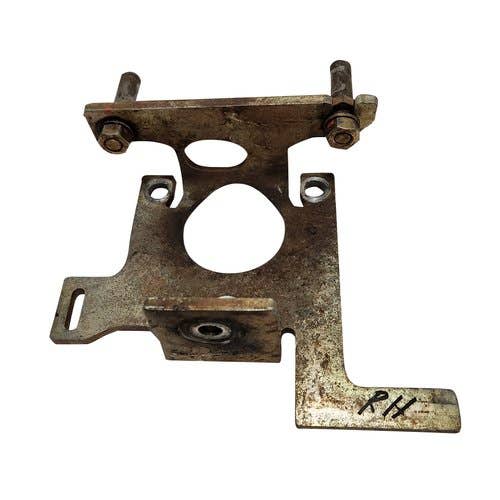 446407 | Lower Centering Bracket - Right Hand | John Deere CT322 240 260 317 |  | KV22772