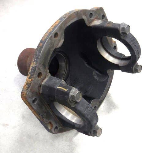 420243 | Differential Carrier Housing - Bare | John Deere 3120 3320 3520 3720 4200 4210 4300 4310 4400 4410 |  | LVA10382