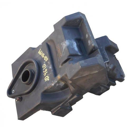 Used Fuel tank fits John Deere 4500 4510 4600 4610 4700 4710 4500 LVA12202, AM125699, LVA10209