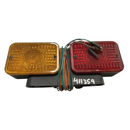 411359 | Turn Signal Light | Right Hand | John Deere 1023E 1025R 1026R 2025R 2032R 3025E 3032E 3035D 3038E 3043D 4044M 4044R 4049M 4049R 4052M 4052R 4066M 4066R 5090E 5090EL 5100E 5100ML 5115ML 5125ML |  | LVA18273