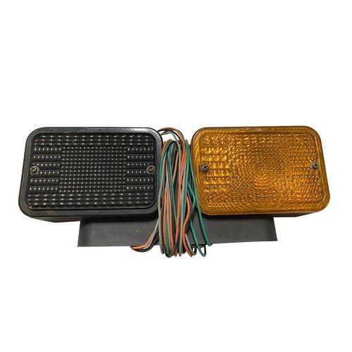 411359 | Turn Signal Light | Right Hand | John Deere 1023E 1025R 1026R 2025R 2032R 3025E 3032E 3035D 3038E 3043D 4044M 4044R 4049M 4049R 4052M 4052R 4066M 4066R 5090E 5090EL 5100E 5100ML 5115ML 5125ML |  | LVA18273