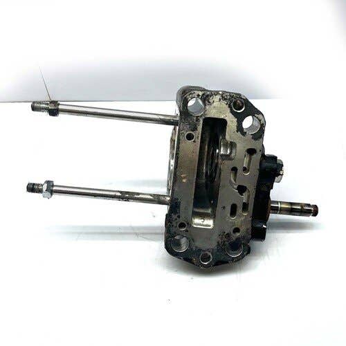 424703 | Gear Pump Case | John Deere 2025R |  | LVA800721