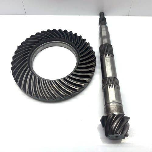 Used Ring Gear & Pinion fits John Deere 3033R 3038R 3039R LVA801764 LVA802342 Used Ring Gear & Pinion fits John Deere 3033R 3038R 3039R LVA801764 LVA802342
