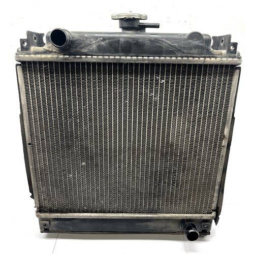 425227 | Radiator | John Deere 2305 |  | LVA802036