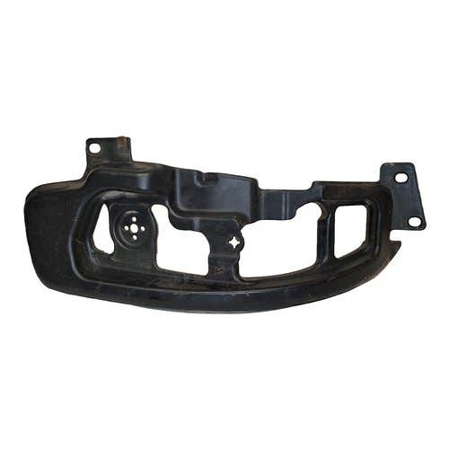 412376 | Fender Trim - Right Hand | John Deere 1025R |  | LVU21739