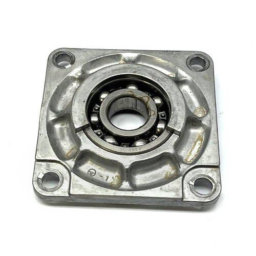 424503 | Brake Carrier | John Deere 2025R |  | LVU803029