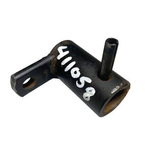 411058 | PTO Selector Arm | John Deere 655 755 755 756 855 855 856 856 955 |  | M800551