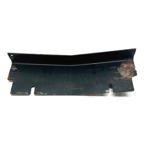 419463 | Frame Bracket | John Deere 655 755 855 |  | M92618