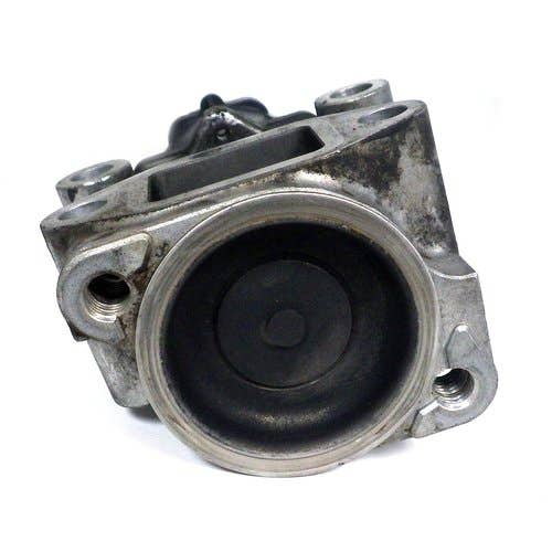 425626 | EGR Valve | John Deere 330G 331G 332G 333G |  | MIU804352
