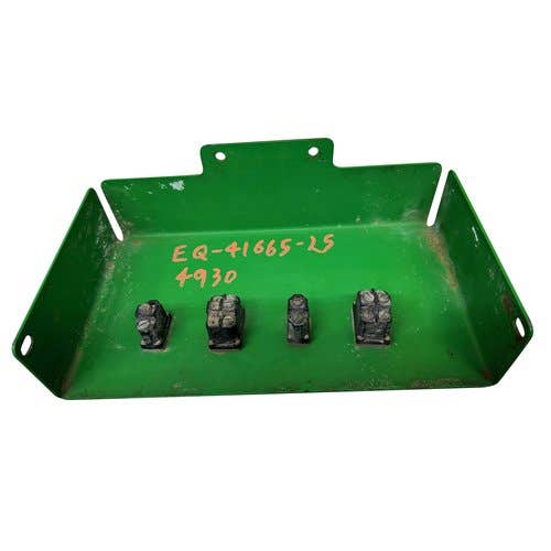 428289 | Sol Command System Bracket Assembly | John Deere 4920 4930 4940 |  | N305004 | AN206053 | AN203173 | AN206992
