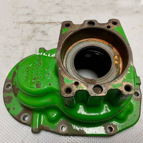 407912 | PTO Housing | John Deere 8100 8110 8120 8200 8210 8220 8300 8310 8320 8400 8410 8420 8520 |  | R122904
