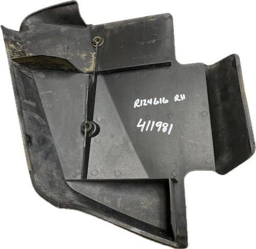 411981 | Front Fender Panel | Right Hand | John Deere 8100 8200 8300 8400 |  | R124616