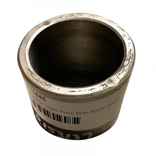 411445 | Pinion Shaft Spacer Sleeve | John Deere 6140J 6140R 6150M 6150R 6150RH 6155J 7200 7210 7330 7330 Premium 7400 7405 7410 7420 7500 7505 7510 7520 |  | R153137