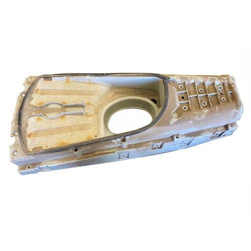 413747 | Hood Air Duct | John Deere 4930 8130 8225R 8230 8230T 8245R 8270R 8295R 8295RT 8320R 8320RT 8330 8330T 8345R 8345RT 8430 8430T 8530 |  | R257929