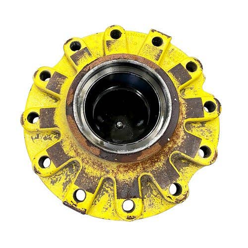409600 | Front Idler Hub | John Deere 8360RT |  | R266272 | R266289