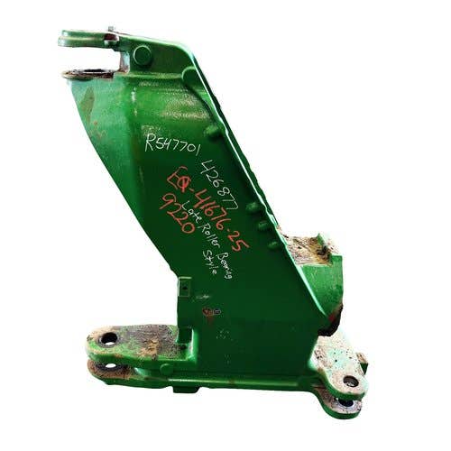 426877 | Gudgeon | John Deere 9230 9330 9360R 9410R 9430 9460R 9510R 9530 9560R 9630 |  | R547701