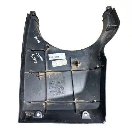 Used Exhaust Enclosure Shield Black fits John Deere 8245R 8270R 8295R 8320R 8345R 8370R 8400R R554795