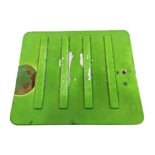 411733 | Cab Roof Access Cover | John Deere 1640 2040 2040S 2140 2250 2450 2650 2650N 2850 3040 3050 3140 3350 3640 3650 |  | R69004