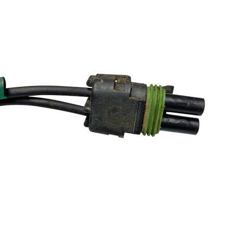 413172 | Speed Sensor | John Deere 4055 4250 4255 4450 4455 4555 4560 4650 4755 4760 4850 4955 4960 |  | RE12181