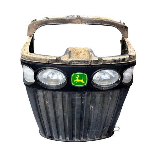 426928 | Front Grille Assembly W/Lights | John Deere M4030 M4040 M4040DN 4720 4730 4830 7630 7715 7720 7730 7815 7820 7830 7920 7930 |  | RE229168