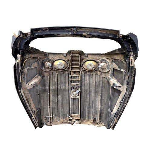 426928 | Front Grille Assembly W/Lights | John Deere M4030 M4040 M4040DN 4720 4730 4830 7630 7715 7720 7730 7815 7820 7830 7920 7930 |  | RE229168
