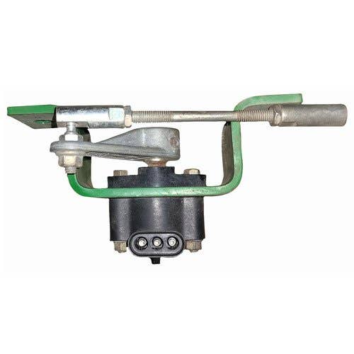 413868 | Deck Plate Indecator Sensor | John Deere 600 615F 615R 618F 618R 620F 620R 622F 622R 625F 625R 630F 630R 635F 635R |  | RE261356