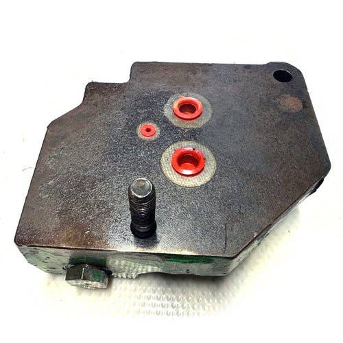 424216 | Rear Selective Control Valve Inlet Valve | John Deere 7R 210 7R 230 7R 250 7R 270 7R 290 7R 310 7R 330 7200R 7210R 7215R 7230R 7250R 7260R 7270R 7280R 7290R 7310R 7R 350 |  | RE284963
