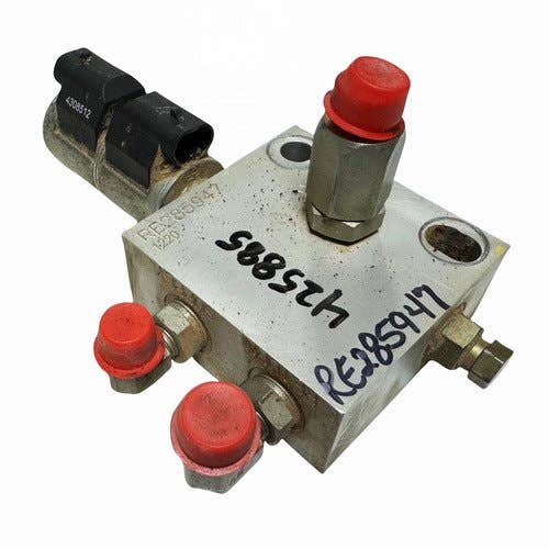 425885 | Fan Variable Flow Control Valve | John Deere 9230 9360R 9410R 9460R 9460RT 9510R 9510RT 9560R 9560RT |  | RE285947