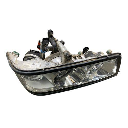 412432 | Premium Headlight Housing Assembly | Left Hand | John Deere R4030 R4038 R4044 R4045 R4060 4940 7200R 7215R 7230R 7260R 7280R 8235R 8245R 8260R 8270R 8285R 8295R 8310R 8310RT 8320R 8335R 8335RT 8360R 8360RT |  | RE288376