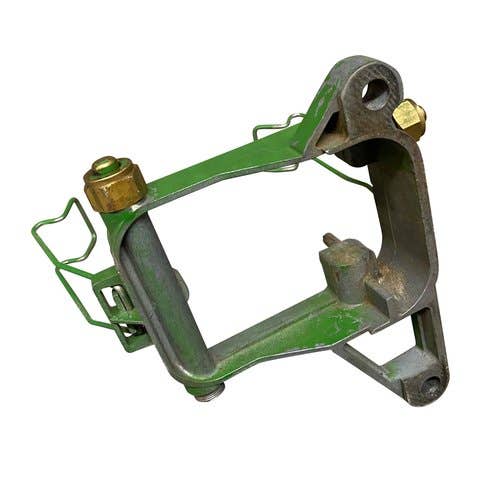 457002 | Fuel Filter Base | John Deere CTSII 250D 250D 300D 300D 330LC 330LC 330LCR 330LCR 370 370 530B 535 535 540G 540G 548G 560D 640G 644E 644E 644ER 644ER 644G 644G 644H 644H 648G 648G 653E 653E 660D 740G 748G 748G 748GIII 750C |  | RE28947 | RE47501
