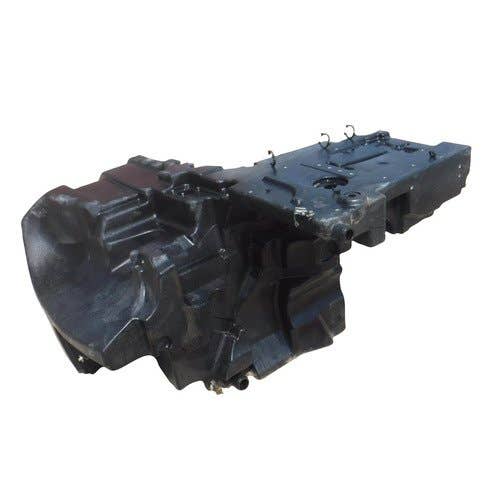 406082 | Right hand Fuel Tank | John Deere 7200R 7215R 7230R 7260R 7280R |  |  RE315523