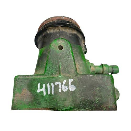 411766 | Air Intake | John Deere 4930 6090 8130 8225R 8230 8230T 8245R 8270R 8295R 8295RT 8320R 8320RT 8330 8330T 8345R 8345RT 8430 8430T 8530 |  | RE529511