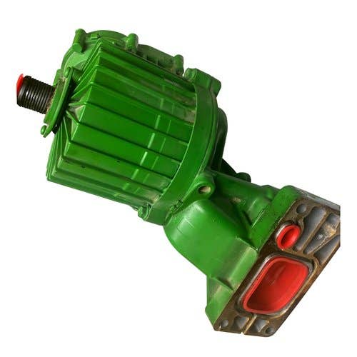 402990 | Vent | Open Crank Case Ventilation | John Deere S680 S685 S690 9410R 9460R 9460RT 9560R 9560RT |  | RE555331