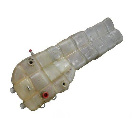 408157 | Coolant Reservoir | John Deere F4365 R4030 R4038 R4040I R4044 R4045 R4060 400R 408R 410R 412R 600R 612R 616R 800R 7200R 7215R 7230R 7260R 7280R |  | RE558306