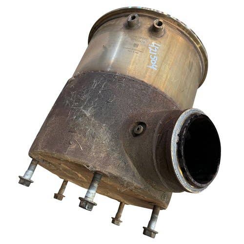 421504 | Diesel Oxidation Catalyst | Size 7 | John Deere 8100 8200 8245R 8270R 8295R 8320R 8345R 8370R |  | RE563875 | RE560428