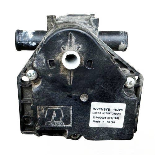 Used Heater Conrol Valve fits John Deere 8245R 8270R 8295R 8420 8520 9420R 9470R 9470RT 9470RX 9520R 9520RX 9570R 9570RT 9570RX 9620R 9620RX RE569729 Used Heater Conrol Valve fits John Deere 8245R 8270R 8295R 8420 8520 9420R 9470R 9470RT 9470RX 9520R 9520RX 9570R 9570RT 9570RX 9620R 9620RX RE569729