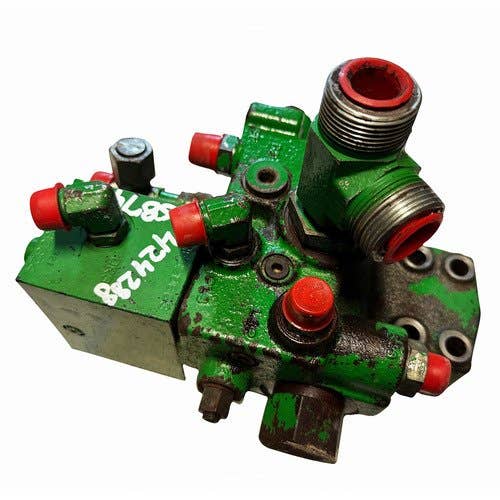 424288 | Hydraulic Pressure Valve W/Priority Valve | John Deere 7200R 7210R 7215R 7230R 7250R 7260R 7270R 7280R 7290R 7310R |  | RE587403 | RE320603