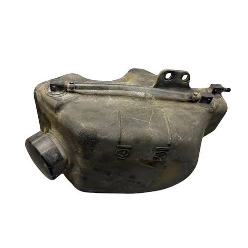 411769 | Coolant Recovery Tank | John Deere 4710 6090 7610 7710 7810 8130 8225R 8230 8230T 8245R 8270R 8295R 8295RT 8320R 8320RT 8330 8330T 8345R 8345RT 8430 8430T 8530 9100 9120 9200 9220 9230 9300 9300 9320 9400 9420 9520 9620 |  | RE65856