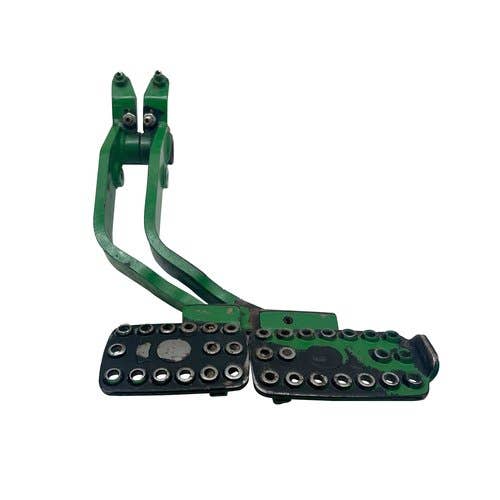 411709 | Brake Pedals (Pair) | John Deere 5055E |  | SJ32990